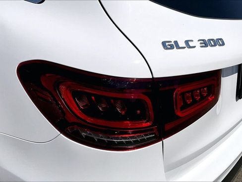 Used 2022 Mercedes-Benz GLC 300 image 28