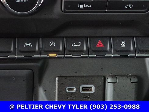 Used 2023 Chevrolet Silverado 1500 Custom image 25