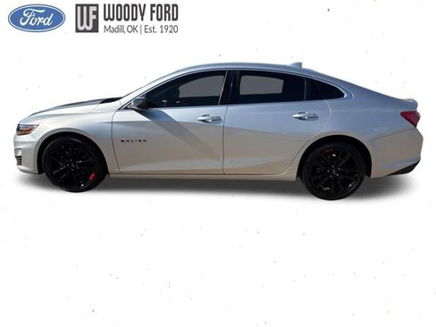 Used 2021 Chevrolet Malibu LT w/ Redline Edition image 14