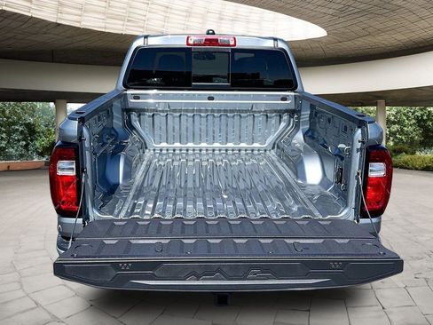 New 2026 GMC Canyon AT4 w/ AT4 Premium Package AWD/4WD image 5