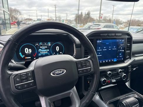 Used 2022 Ford F150 Lariat w/ Equipment Group 502A High image 23