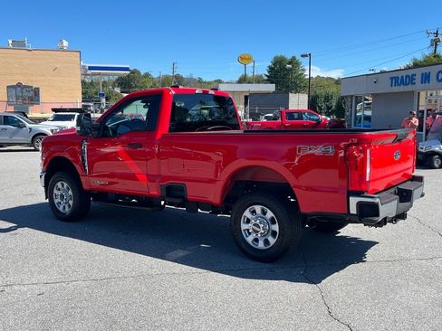 Certified 2024 Ford F350 XLT w/ FX4 Off-Road Package image 4