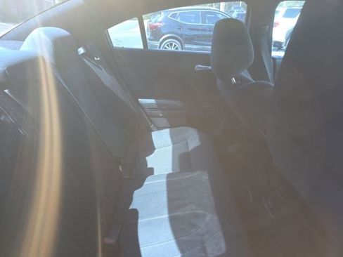 Used 2019 Dodge Charger SXT w/ Plus Group RWD image 10