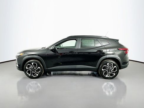 New 2026 Chevrolet Trax RS image 4