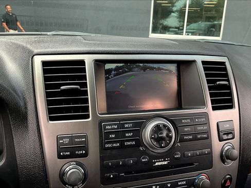 Used 2014 Nissan Armada Platinum image 25