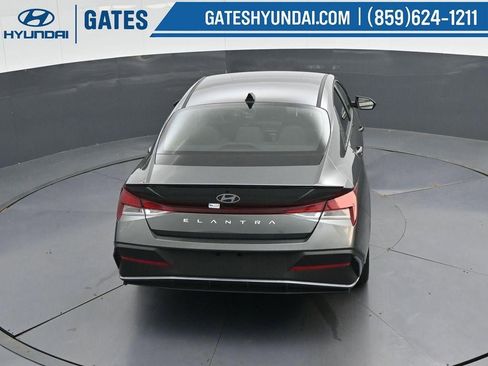 New 2026 Hyundai Elantra Sport FWD image 38