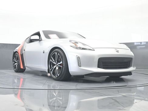 Used 2020 Nissan 370Z w/ Sport Package image 58