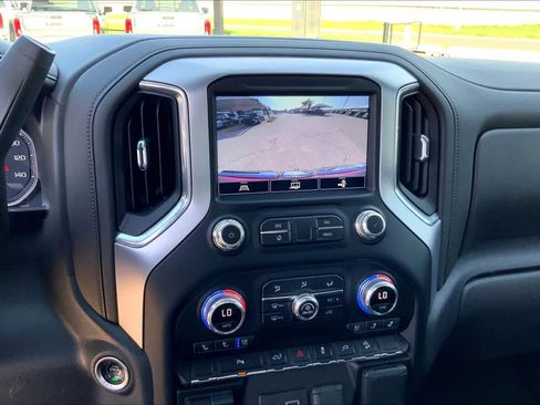 Certified 2022 GMC Sierra 1500 SLT AWD/4WD image 31