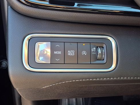 New 2026 Buick Enclave Avenir w/ Super Cruise Package image 9