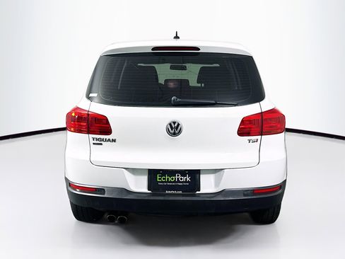 Used 2017 Volkswagen Tiguan S FWD image 7