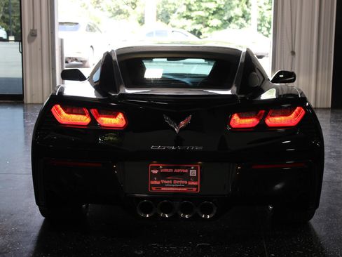 Used 2014 Chevrolet Corvette Stingray Coupe w/ 2LT Preferred Equipment Group RWD image 5