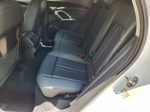 Used 2025 Audi Q5 Premium w/ Convenience Package AWD/4WD image 28