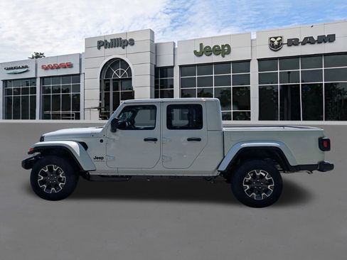 New 2026 Jeep Gladiator Sport image 6