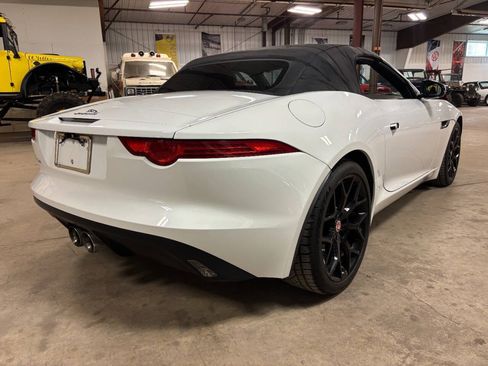 Used 2014 Jaguar F-TYPE Convertible RWD image 6