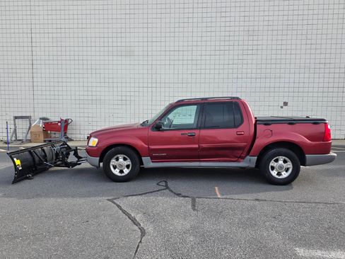 Used 2001 Ford Explorer Sport Trac 4x4 image 4