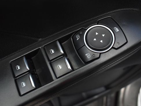 Used 2025 Ford Escape Active FWD image 13