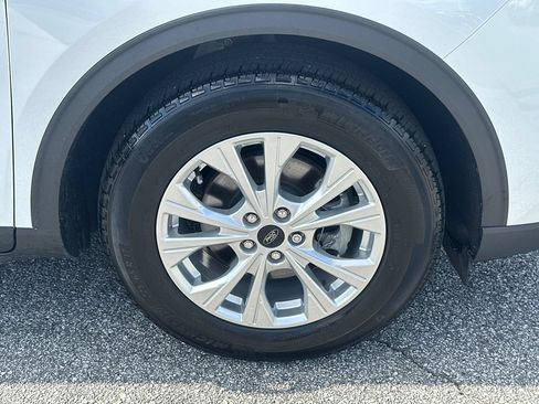 Certified 2025 Ford Escape Active FWD image 14
