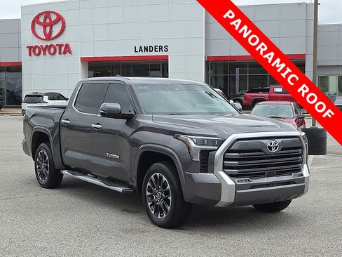 Used 2022 Toyota Tundra Limited AWD/4WD image 1