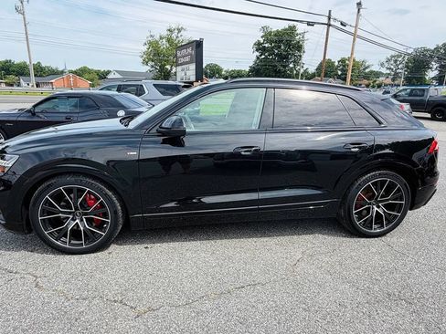 Used 2023 Audi Q8 Prestige AWD/4WD image 4