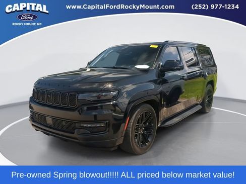 Used 2024 Jeep Wagoneer L Series II w/ Convenience Group I AWD/4WD image 1
