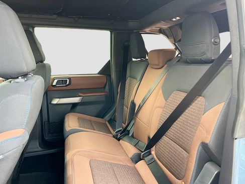 Used 2023 Ford Bronco Outer Banks image 19