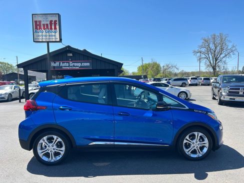 Used 2020 Chevrolet Bolt LT FWD image 9