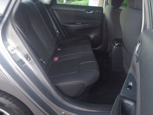 Used 2016 Nissan Sentra S FWD image 15
