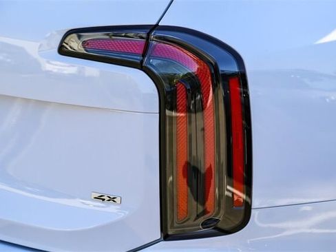 New 2025 Kia Telluride SX Prestige image 9