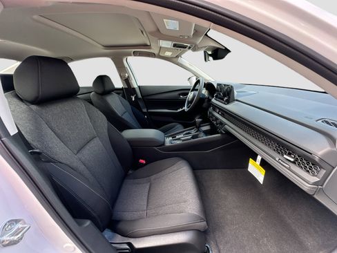 New 2025 Honda Accord SE image 22
