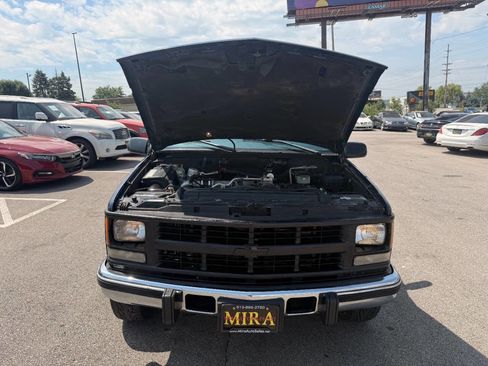 Used 1998 Chevrolet Silverado 3500 4x4 Crew Cab w/ Skid Plate Pkg image 9