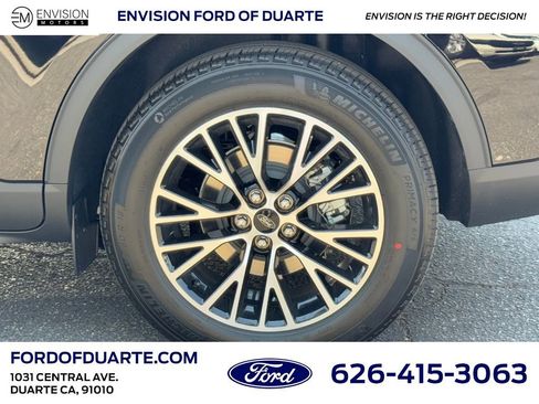 New 2025 Ford Escape SE image 15