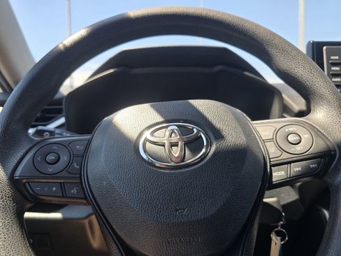 Certified 2020 Toyota RAV4 LE w/ All Weather Liner Package AWD/4WD image 23