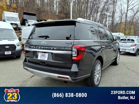 Certified 2023 Ford Expedition Platinum image 7