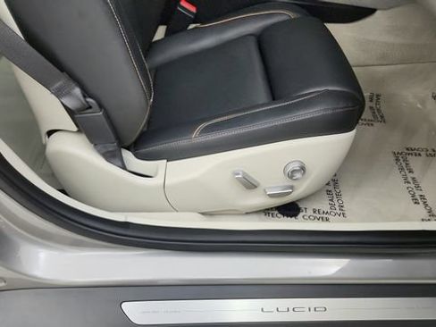 Used 2023 Lucid Air Touring AWD/4WD image 39