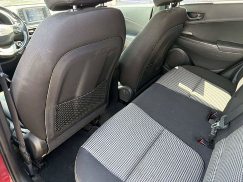 Used 2020 Hyundai Kona SEL FWD image 11