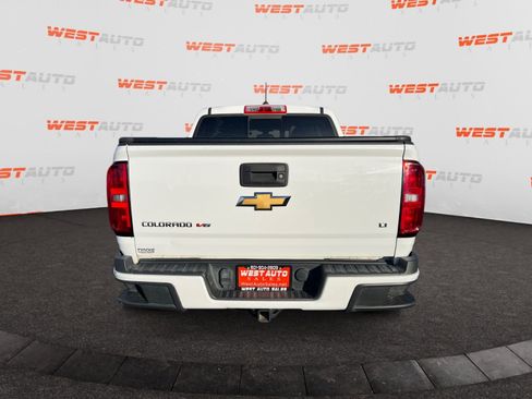 Used 2018 Chevrolet Colorado LT w/ LT Convenience Package image 4