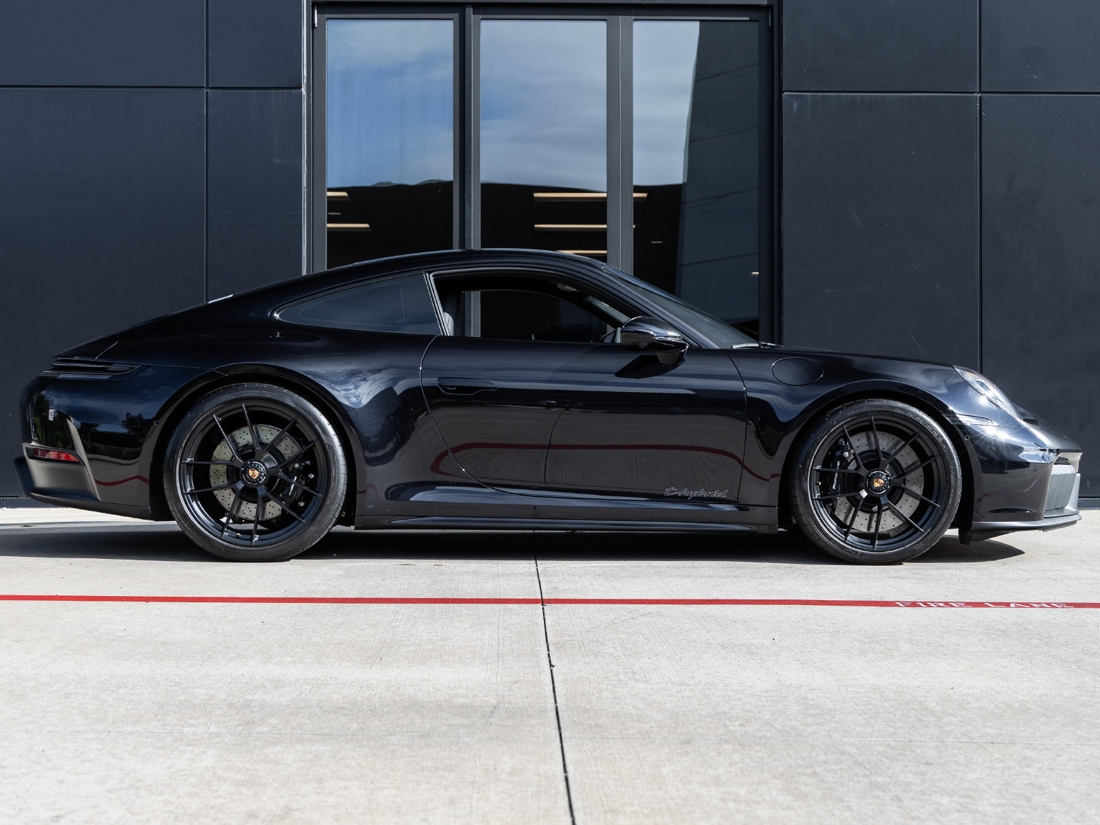 Certified 2025 Porsche 911 Carrera 4 GTS AWD/4WD image 12
