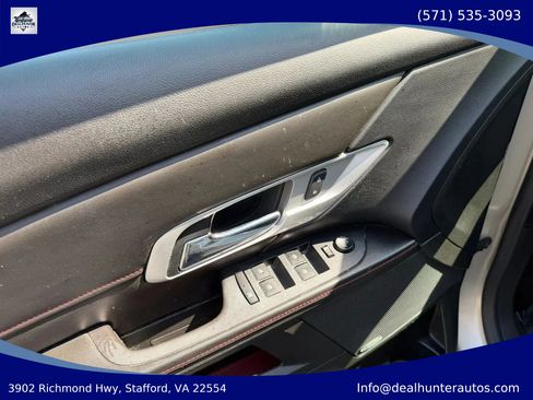 Used 2015 GMC Terrain SLT w/ Safety Package FWD image 21