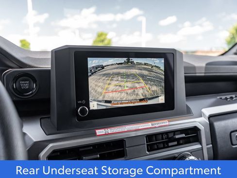 Certified 2025 Toyota Tacoma SR5 AWD/4WD image 30