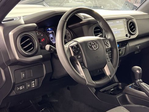 Used 2023 Toyota Tacoma TRD Sport w/ Black Out Package (TMS) AWD/4WD image 16