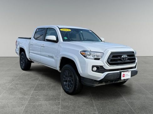Used 2023 Toyota Tacoma SR5 image 7