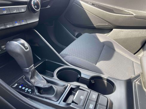 Used 2019 Hyundai Tucson SE image 28