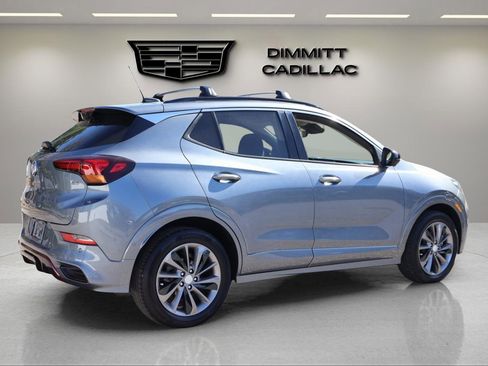 Used 2021 Buick Encore GX Essence w/ Advanced Technology Package image 5