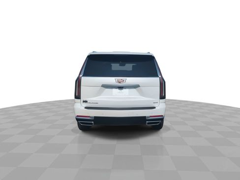 Certified 2025 Cadillac Escalade Premium Luxury w/ Touring Package AWD/4WD image 7