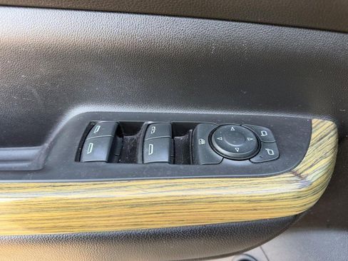 Used 2019 GMC Acadia Denali image 20