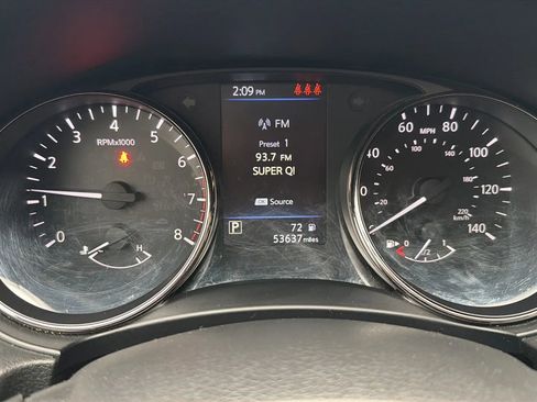 Used 2022 Nissan Rogue Sport SV image 21