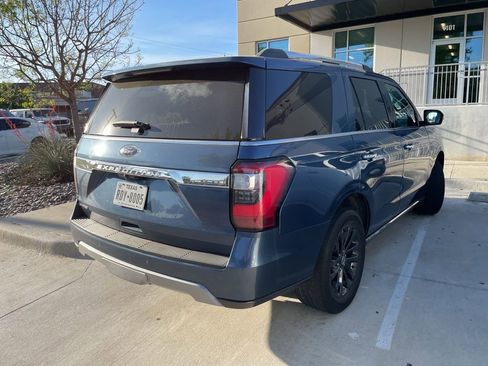 Used 2020 Ford Expedition Limited image 4