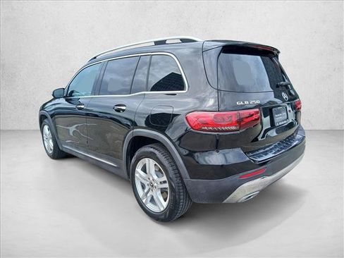 Used 2021 Mercedes-Benz GLB 250 image 7