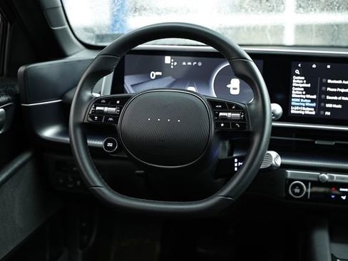 Used 2024 Hyundai Ioniq 6 SEL image 25