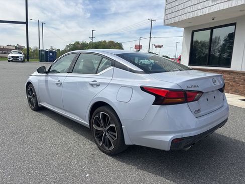 Used 2024 Nissan Altima 2.5 SR image 6